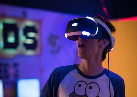 tech technology vr vr headset headset boy 1629858 pxhere.com